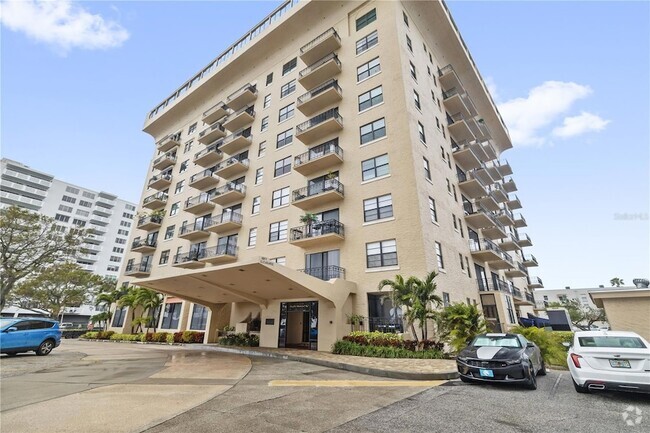 Building Photo - 2109 Bayshore Blvd Unit 909 Rental