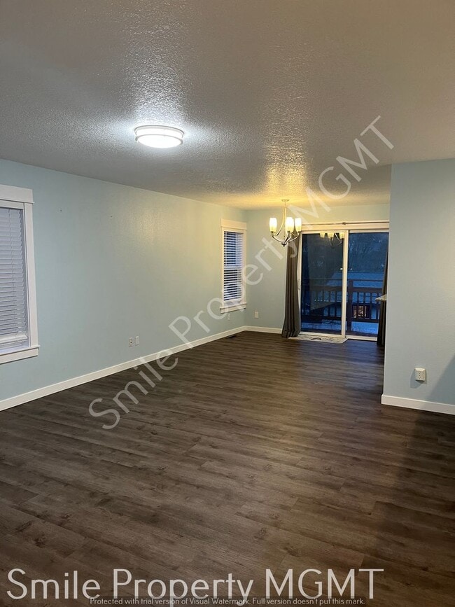 Photo - A nice house with 5 beds rooms and 3 baths.