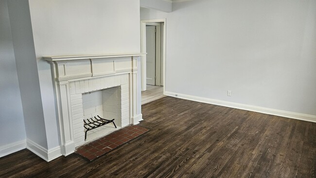 Photo - 900 Leigh Ave