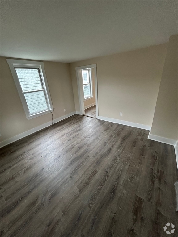 Building Photo - 37 River St Unit 3 Rental