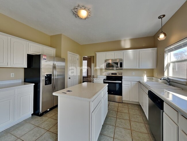 Photo - 16938 Cedar Creek Ln