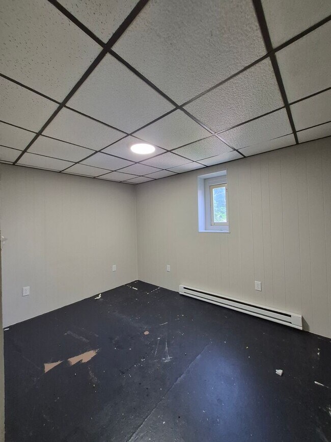 Photo - 250 S Poplar St Unit Apt. 8