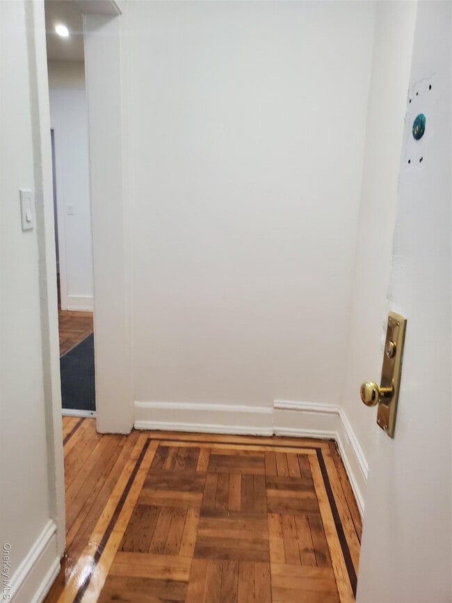 Photo - 37-50-3786 86th St Unit 34