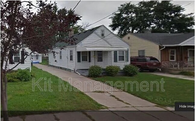 Photo - 1037 Slater St House