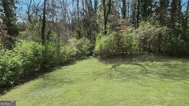 Photo - 3022 Templewood Dr NE