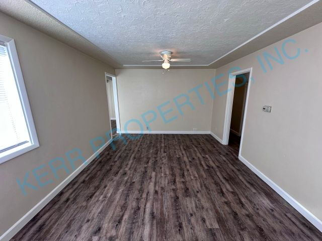 Photo - Charming 3-Bedroom Retreat in Milwaukie – Your Perfect 1294 Sq. Ft. Home Awaits!