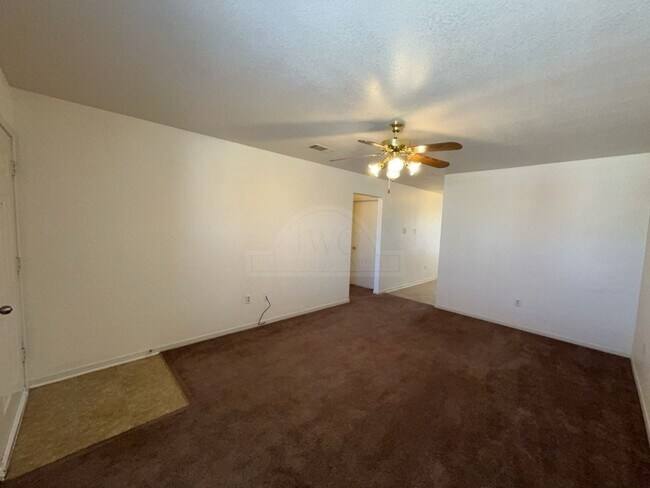 Photo - 1006 Circle M Dr Unit 1006 Circle M B