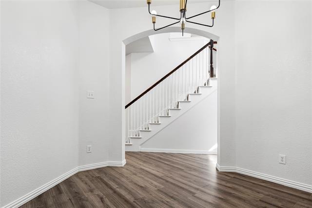 Photo - 2000 Webb Dr