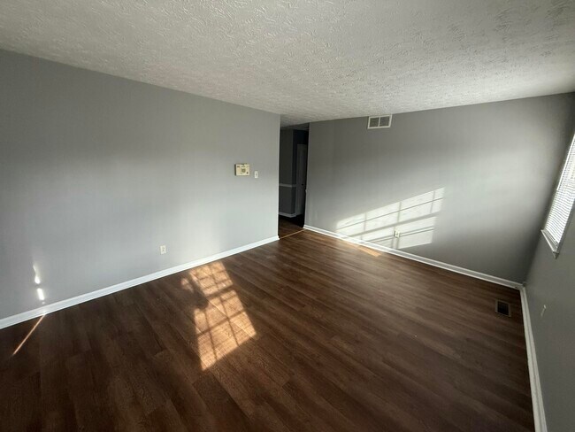 Photo - 2801 Winter Garden