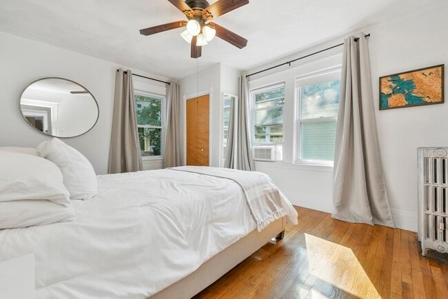 Photo - 36 Thingvalla Ave Unit #