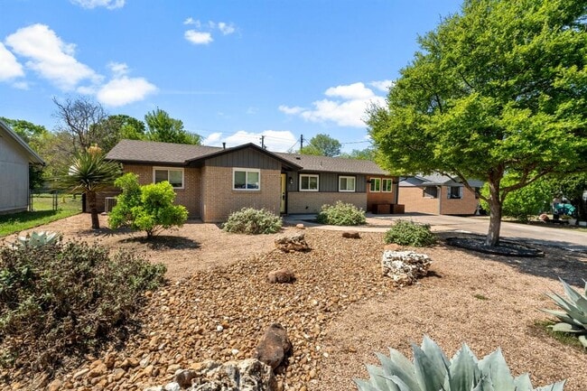 Photo - 1113 S Meadows Dr