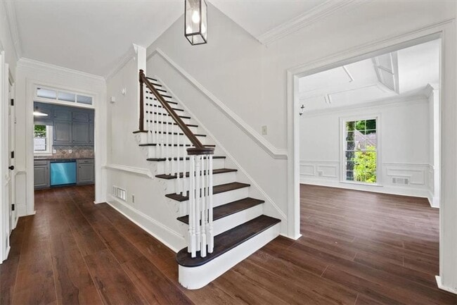 Photo - 2120 Skyland Cove Ln SW