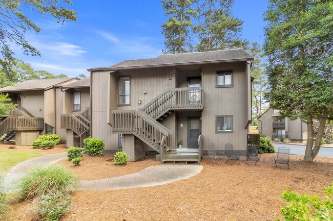 Building Photo - 800 St Andrews Dr Rental