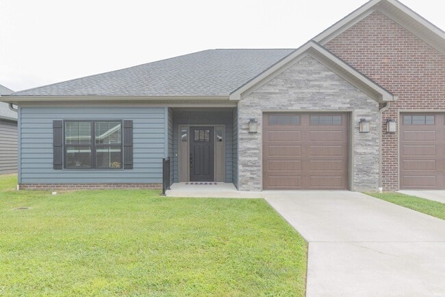 Building Photo - 3796 High Pointe Dr