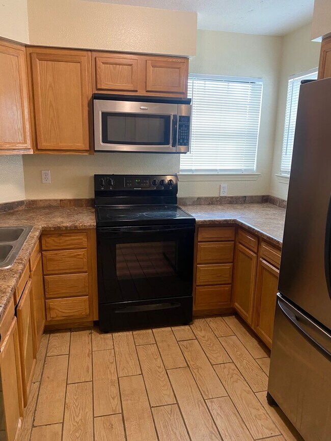 Photo - NICE 3 BEDROOM HOME