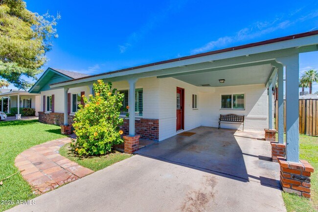 Photo - 3412 E Turney Ave