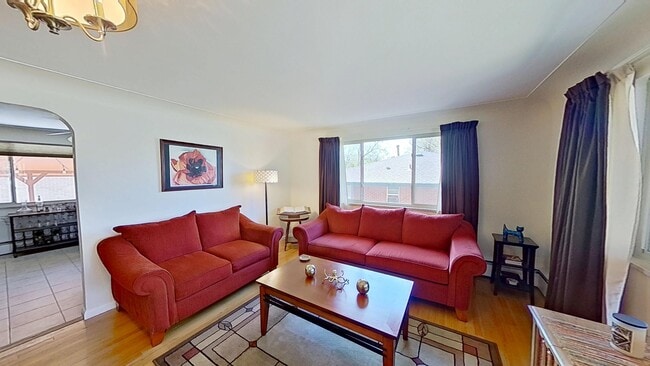 Photo - 4030 S Fox St