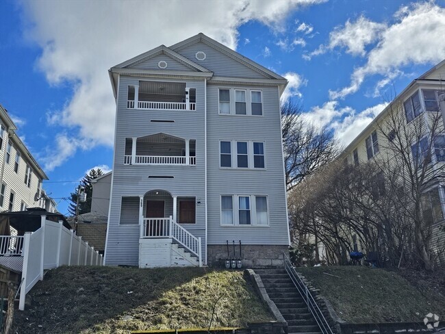 Building Photo - 169 Perry Ave Unit 2 Rental