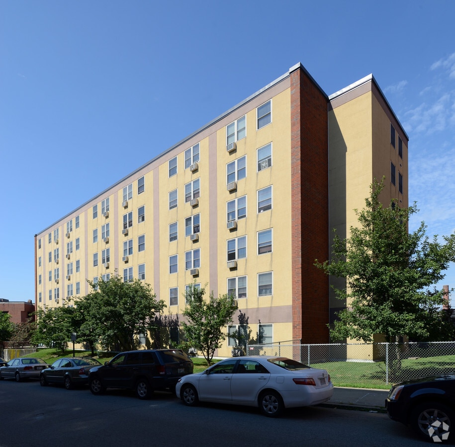 Photo - Northern Plaza Apartments