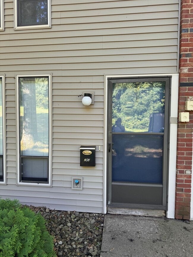 Photo - 214 E Water St