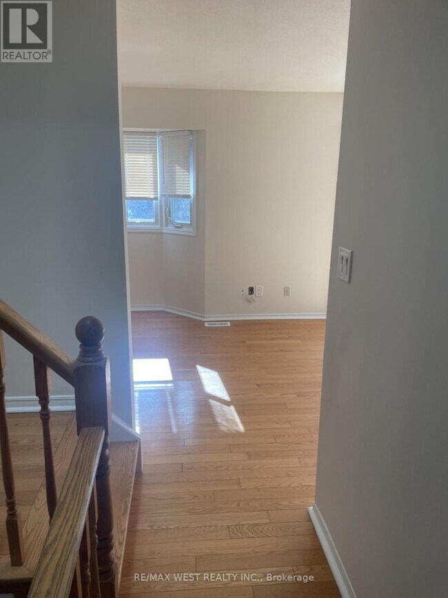 Photo - 2299 Marine Dr