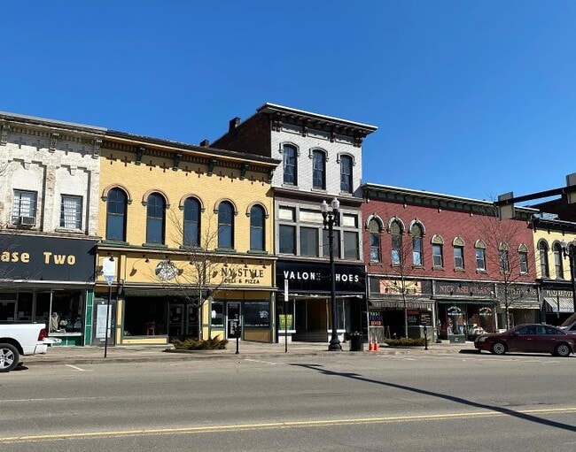 Photo - 336 Pennsylvania Ave W Unidad #1