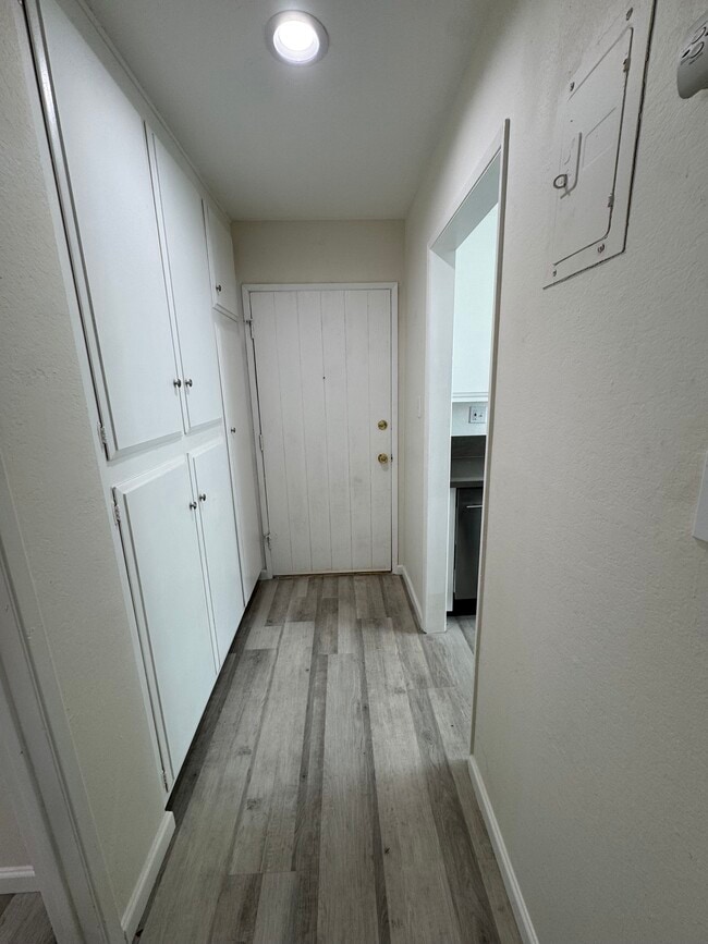 Photo - 1030 W MacArthur Blvd Unit 83