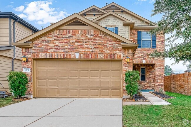 Building Photo - 15910 Copper Oak Ln Rental
