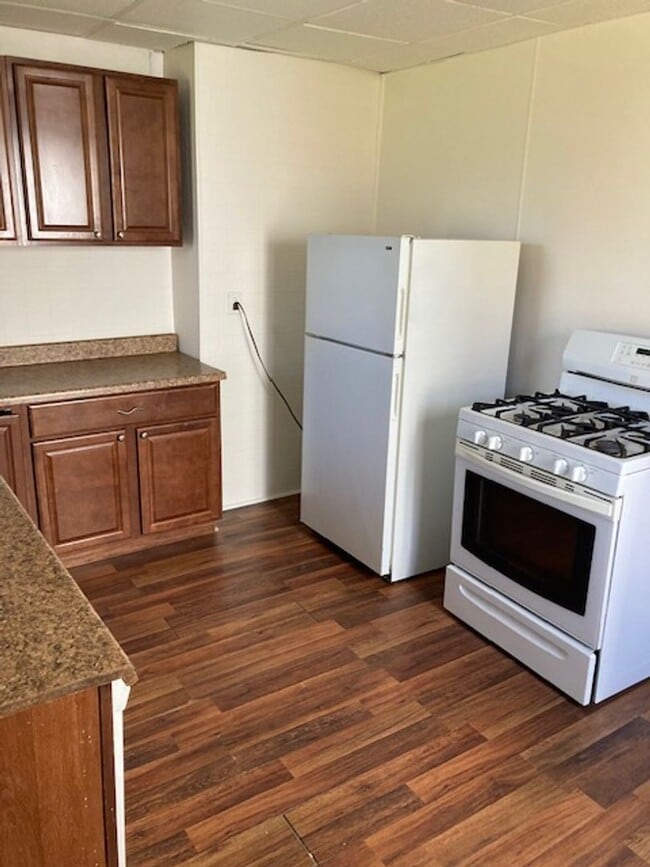 Photo - 615 S Main St Unit A