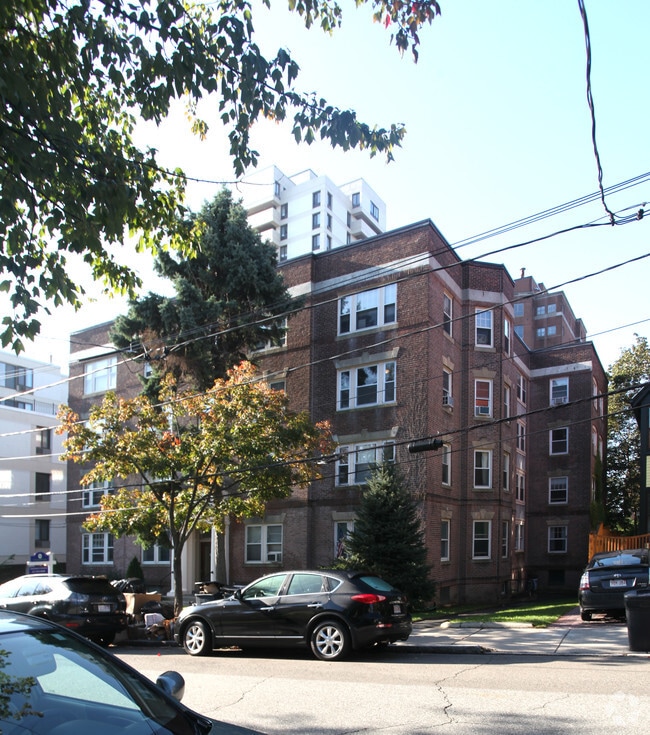 Cambridge Centre Apartments