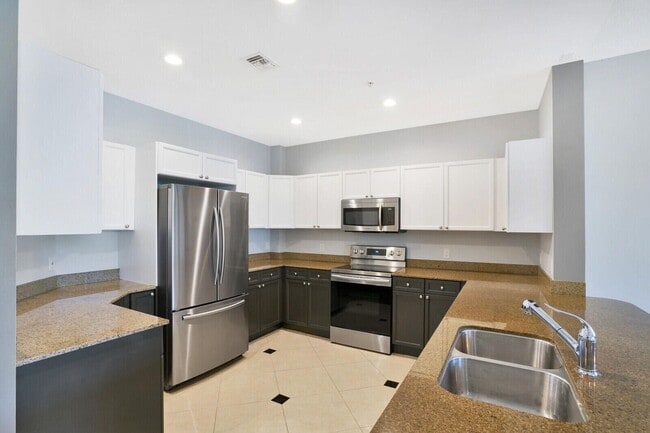 Photo - 3940 N Flagler Dr Unit 402