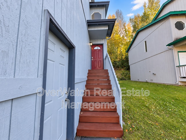 4031 Lunar Dr