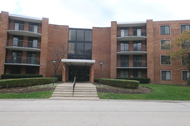 Photo - 1605 E Central Rd Condo Unit 322C