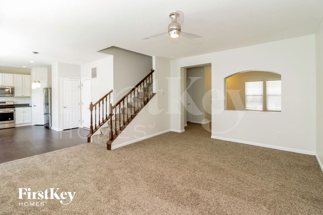 Photo - 1081 Carrington Pl