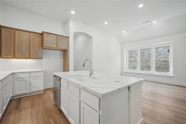Photo - 5060 Westhaven Cir