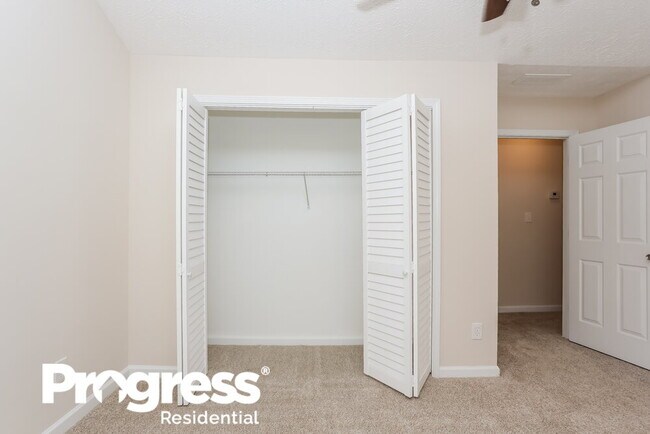 Photo - 2719 Manor Cove