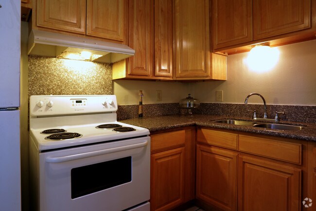 1HAB, 1BA - 520 ft² - Park Hill Apartments