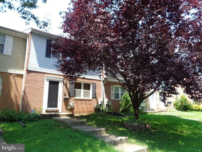 Building Photo - 84 Transverse Ave Rental