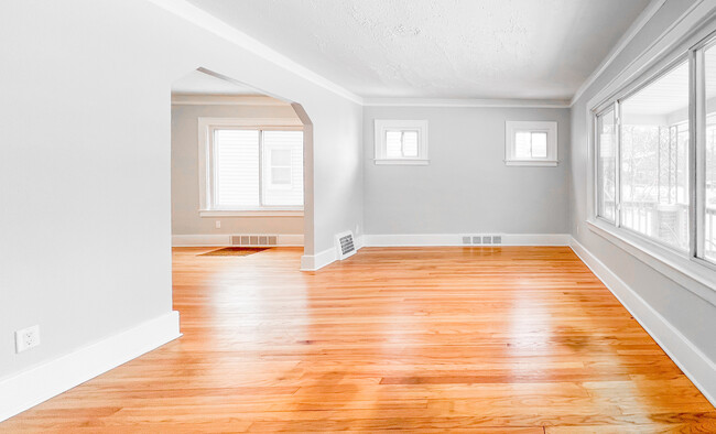 Living Room - 967 Alberta St House Unit 967 Alberta St. - Lower