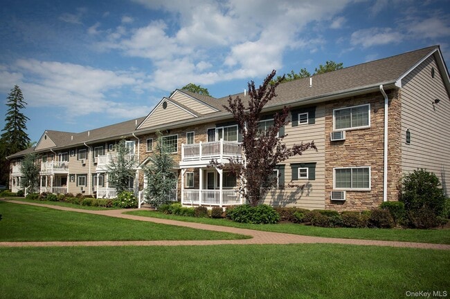 Building Photo - 658 Veterans Memorial Hwy Unit 4-2d Rental