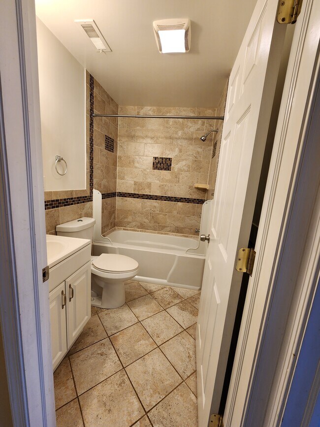 Photo - 3439 N Carlisle St