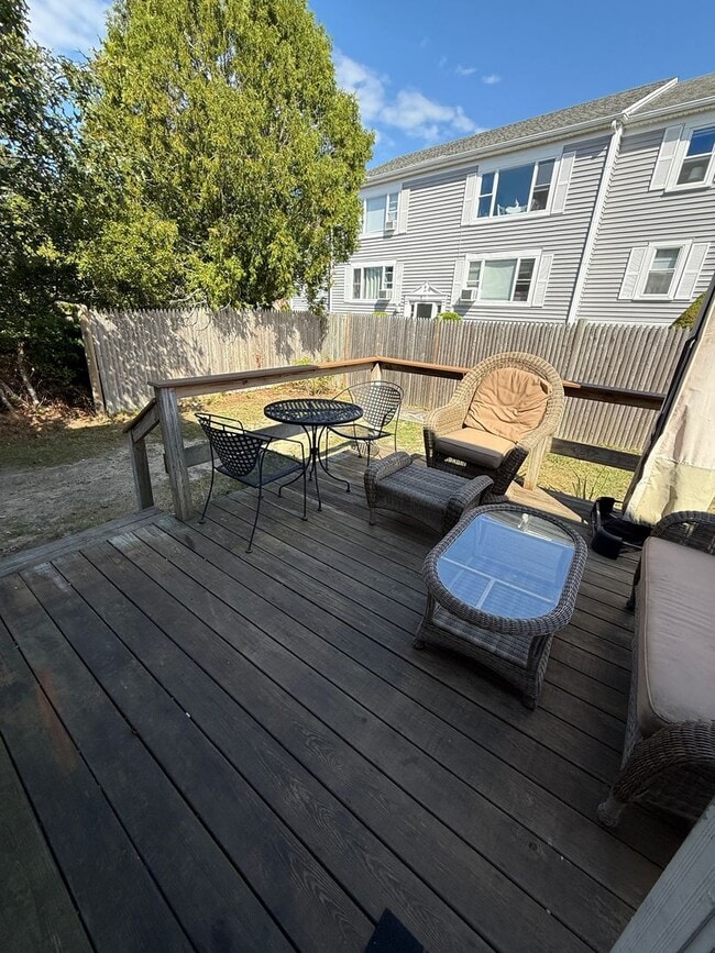 Photo - A two bedroom, 1 bath unit in a Townhouse style Duplex