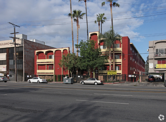 Building Photo - 6833 Sepulveda Blvd Unit 206 Rental