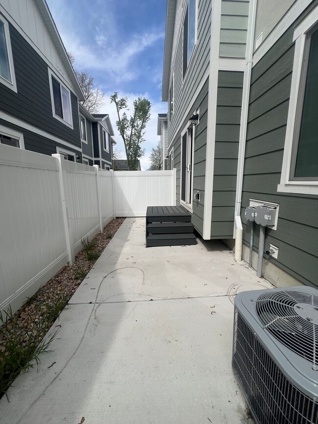Photo - Beautiful Townhome in Provo, UT  4 bed/ 2.5 bath