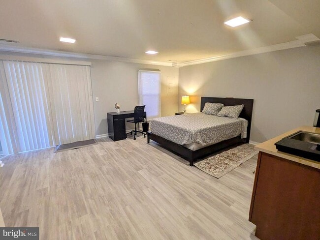 Building Photo - 10714 Gideon Ct