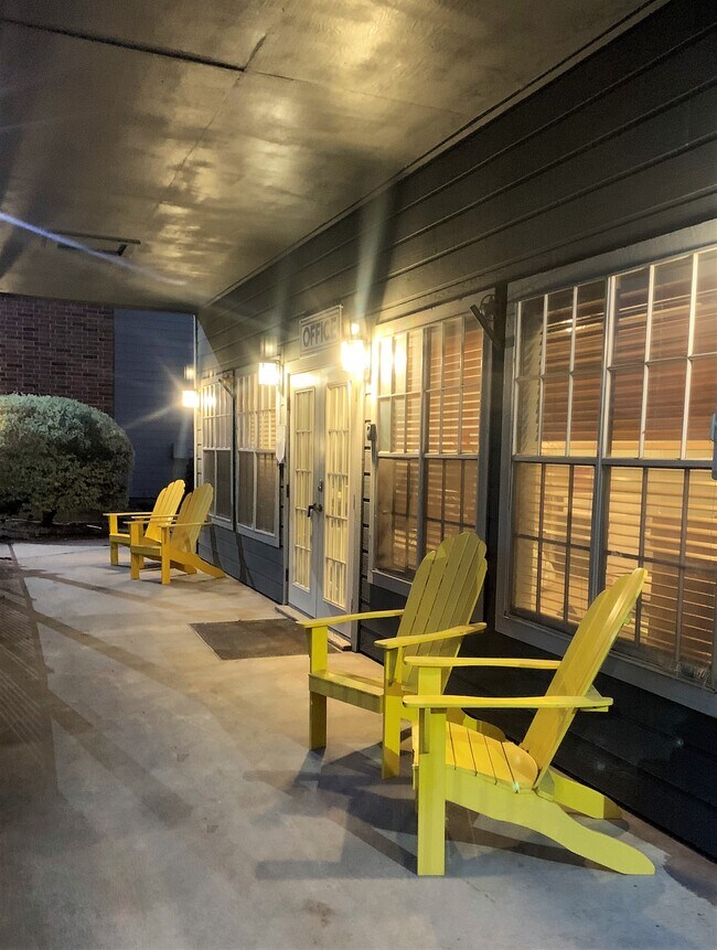 Bosque River Apartments
