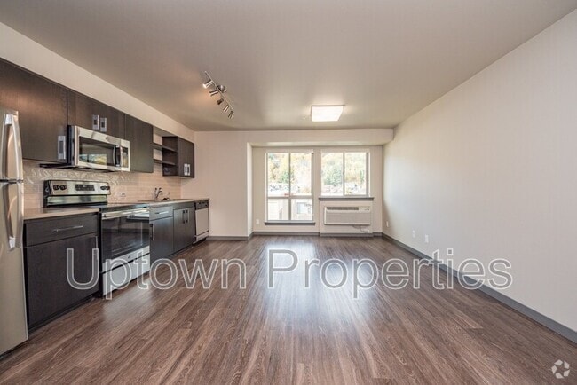 Building Photo - 5885 S Macadam Ave Unit APT. 1403
