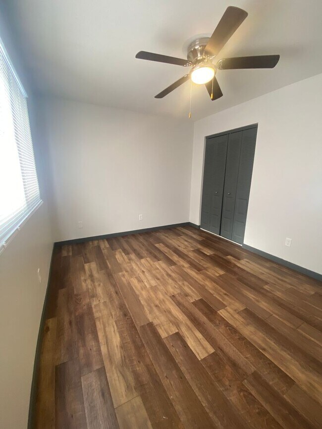 Photo - 4861 Tama St SE Unit 4