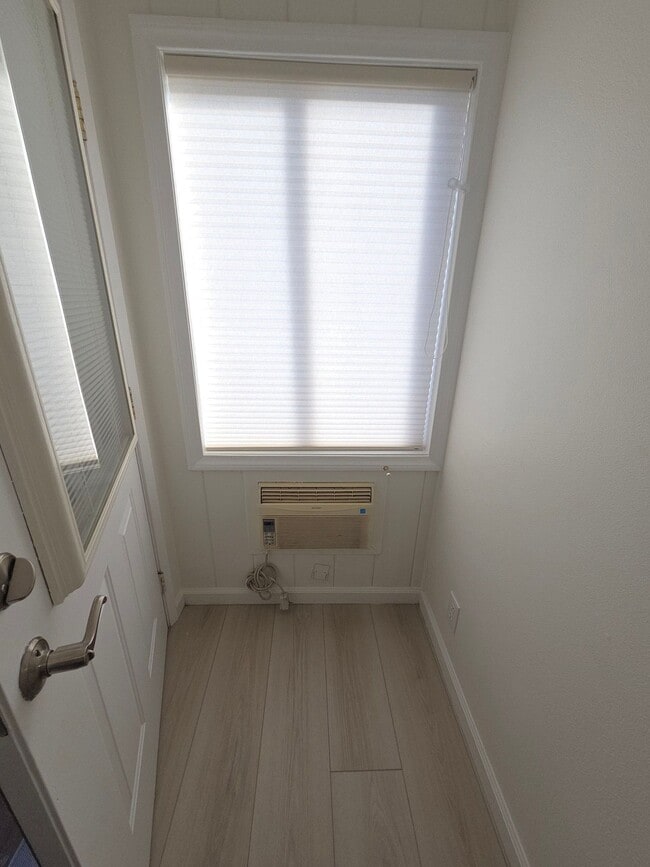 Photo - Remodeled 1 Bedroom 1 Bath located in the middle of Ojai Unidad 246