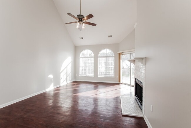 Photo - 11220 Clayford Ridge